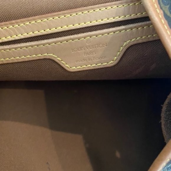 ***Authentic Louis Vuitton Montsouris GM*** - Picture 13 of 16